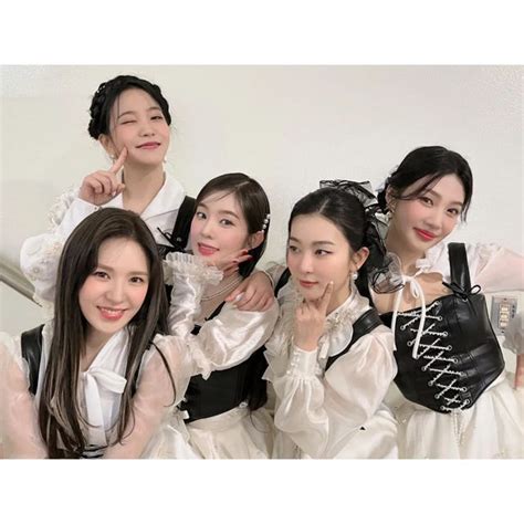 【Red Velvet（レッド・ベルベット）プロフィール】。